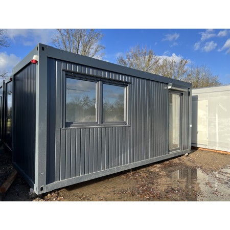 Contenedor de oficina 6,00 x 2,44 Puerta de cristal con persiana enrollable