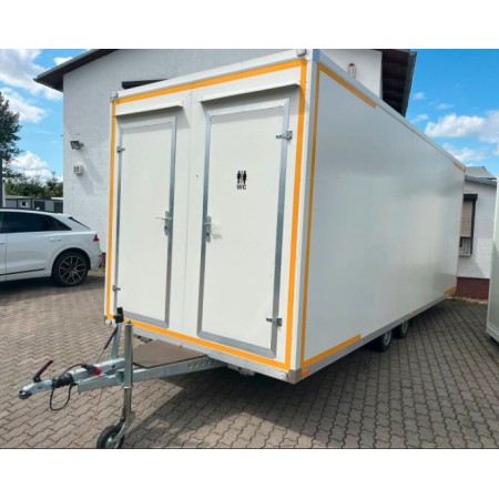 Remolque oficina de 6 m con cocina americana y WC