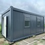 Oficina modular de 6 × 3 metros con ventanas en el lado largo derecho RAL 7016